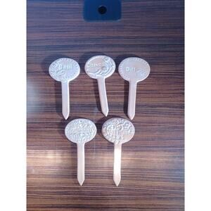 1997 Vintage Garden Gate Designs Ceramic Herb Markers Lot Of 5 Basil,Dill,Thyme